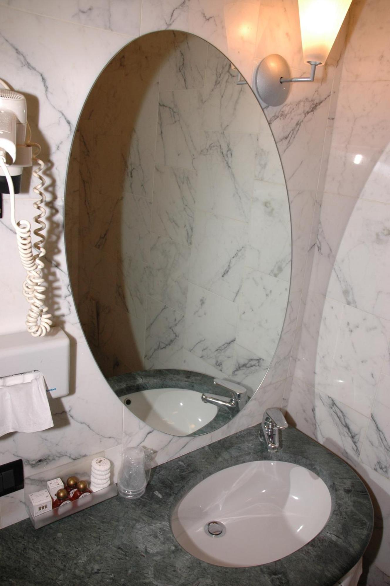 Hotel Michelangelo Palace & Spa Terni Chambre photo